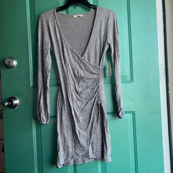 Altar’d State small dress with cinched waist - Picture 1 of 7